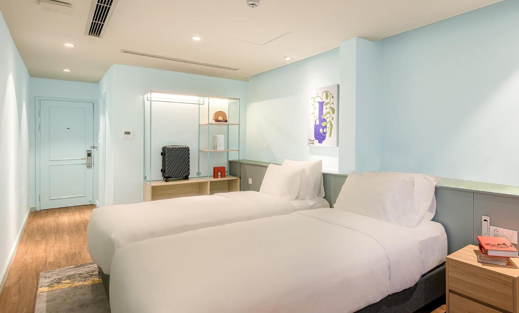 M Village Hotel Ho Guom Hanoi Bagian luar foto