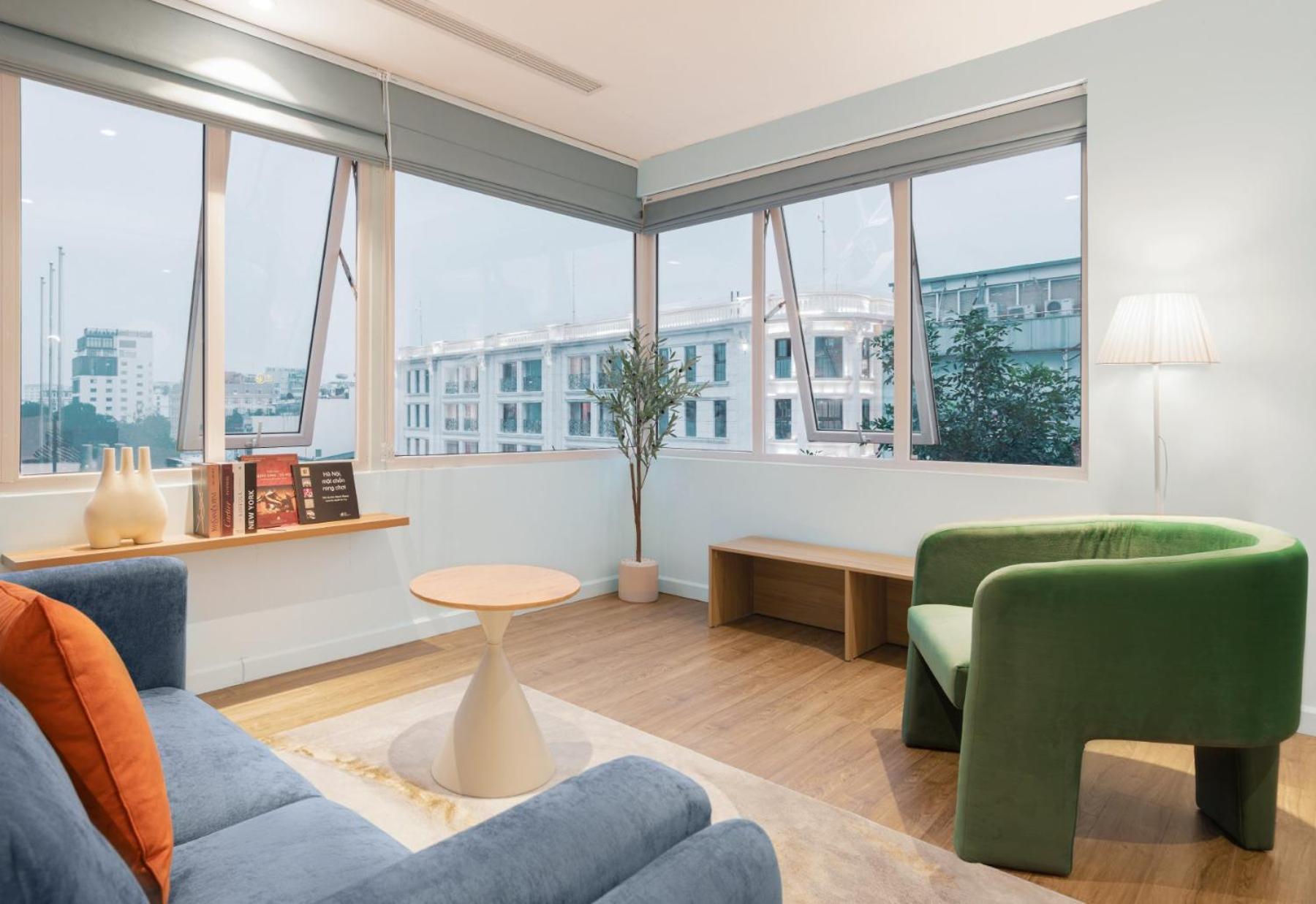 M Village Hotel Ho Guom Hanoi Bagian luar foto