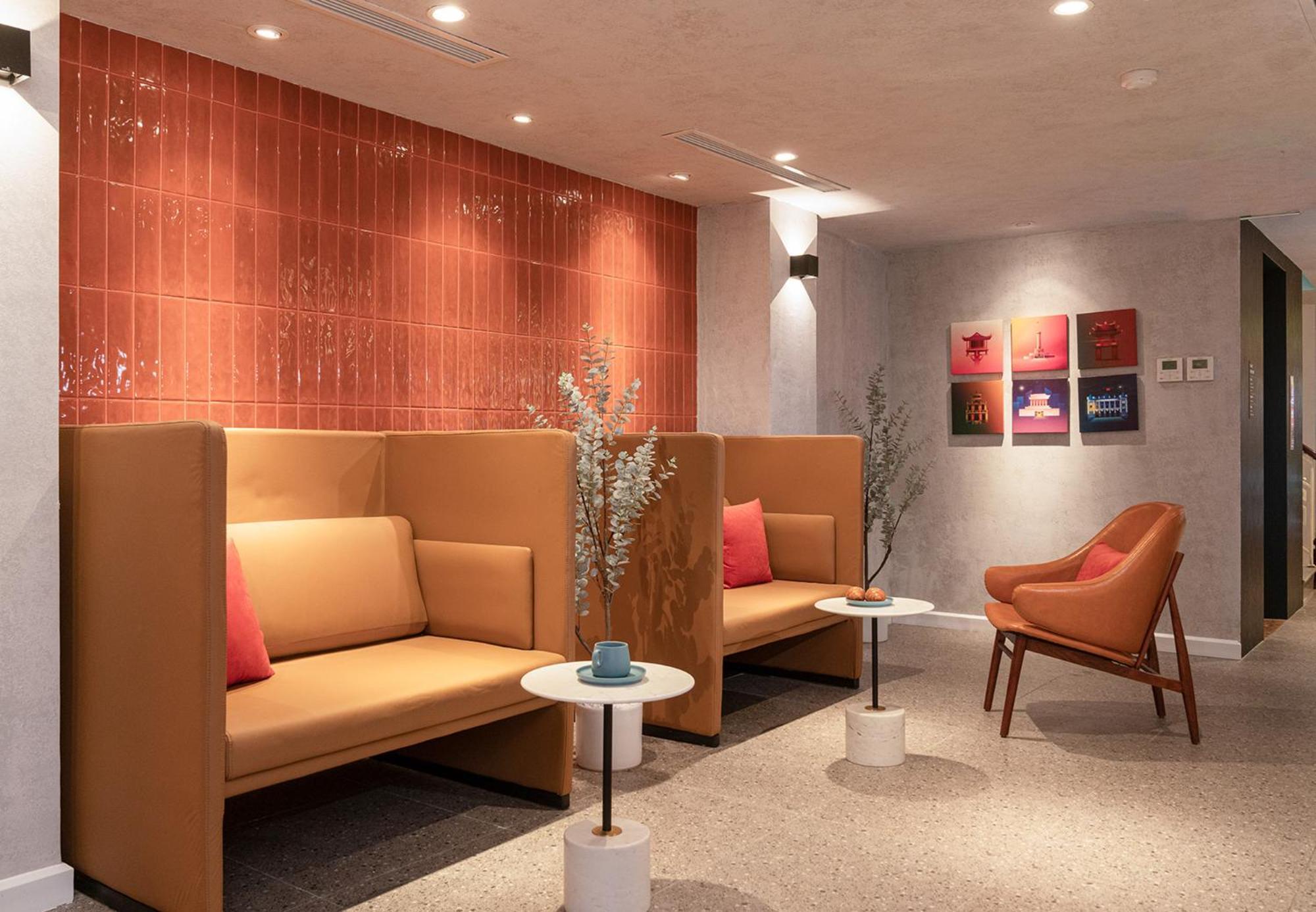 M Village Hotel Ho Guom Hanoi Bagian luar foto